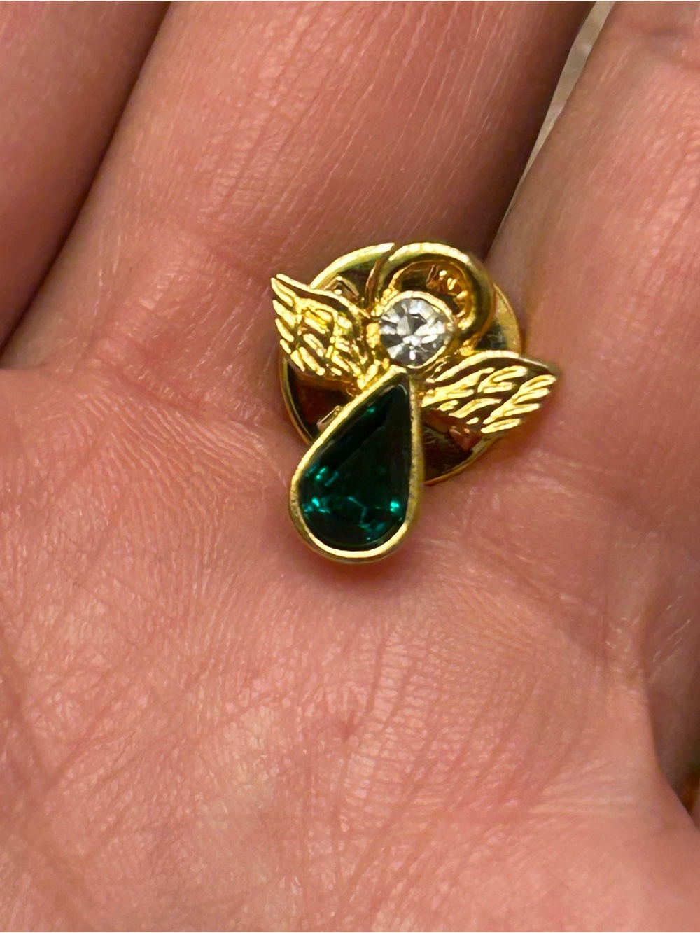 Gold-Tone Winged Teardrop Brooch with Emerald Green Crystal